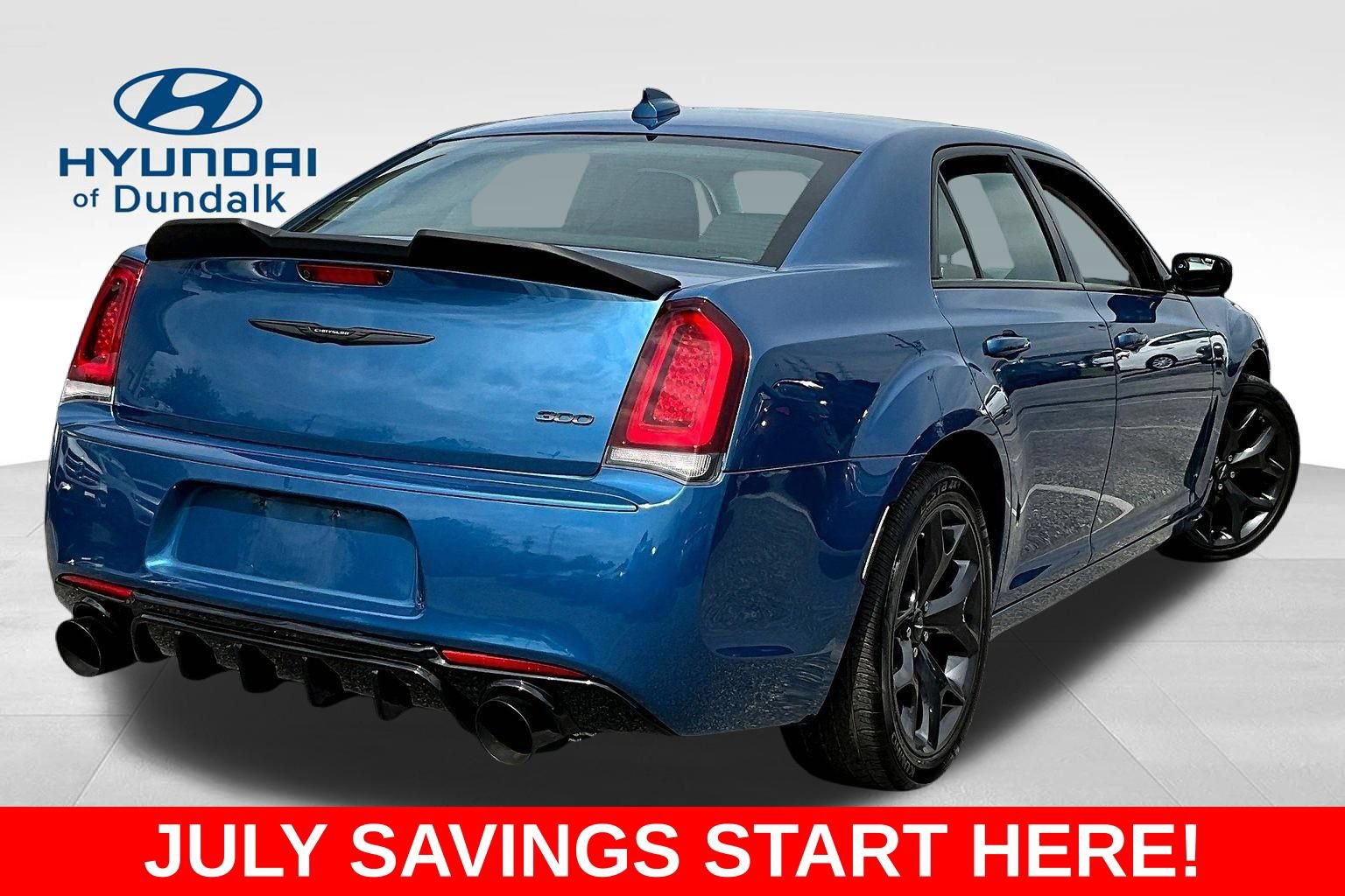 Used 2023 Chrysler 300 Touring w/ Sport Appearance Package RWD image 8