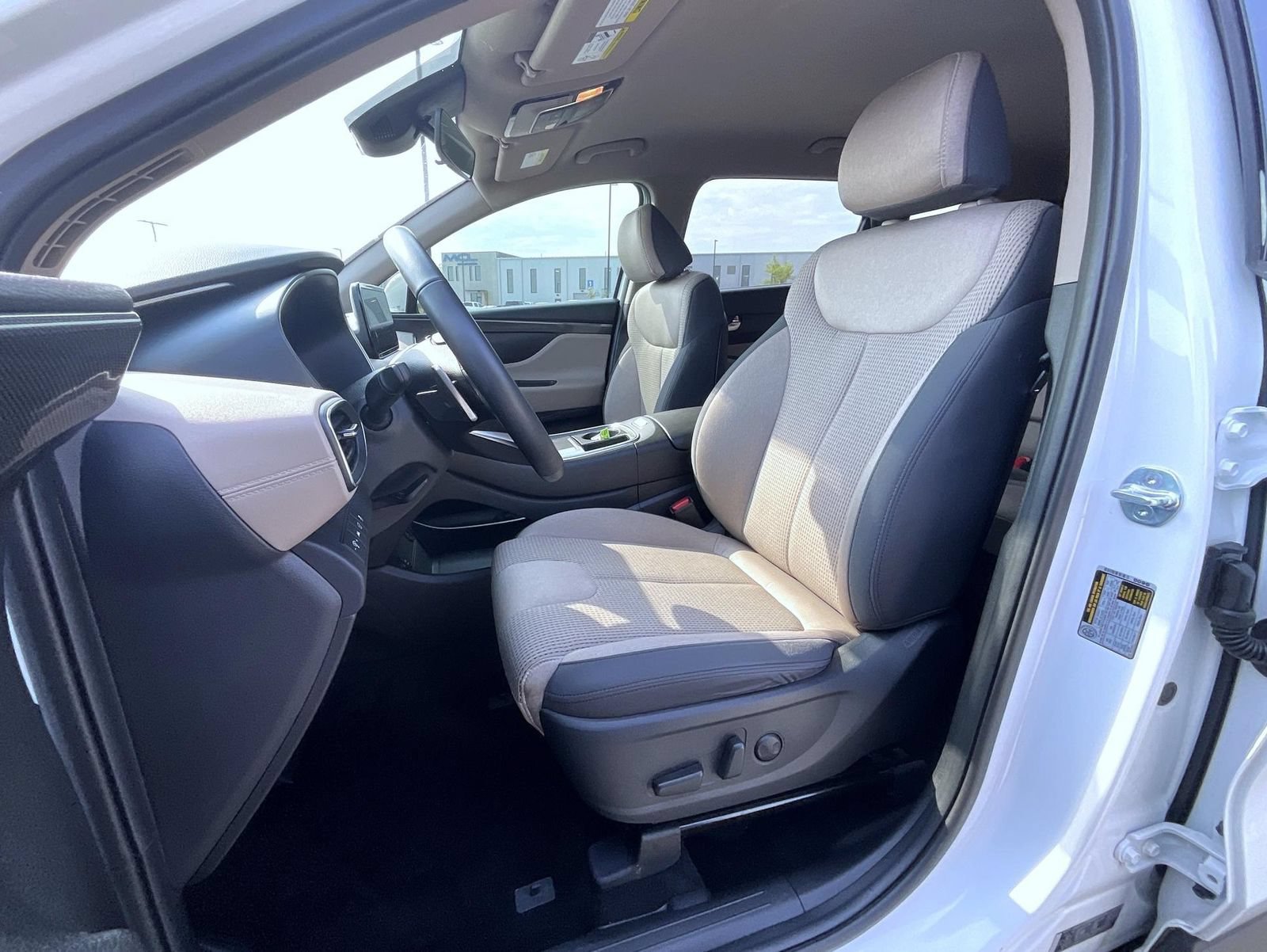 Certified 2023 Hyundai Santa Fe SEL AWD/4WD image 11