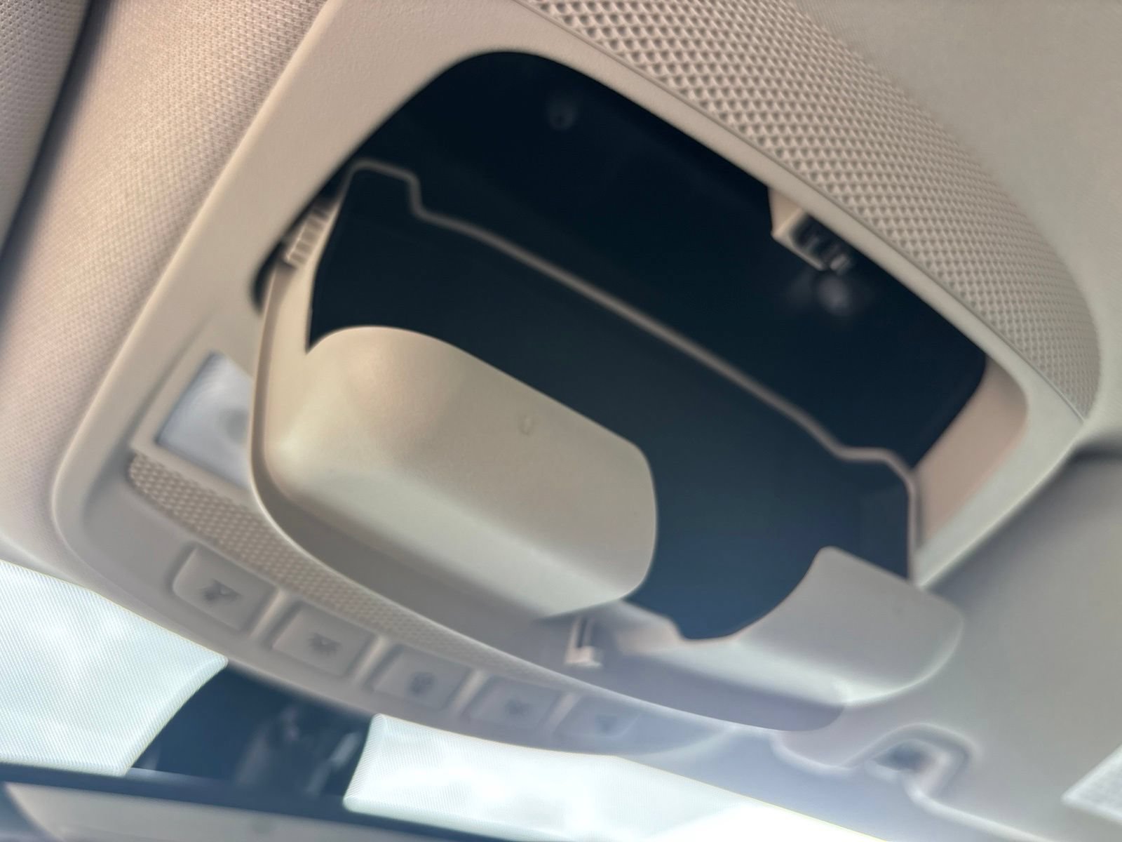 Used 2019 Ford Fusion Energi Titanium FWD image 20