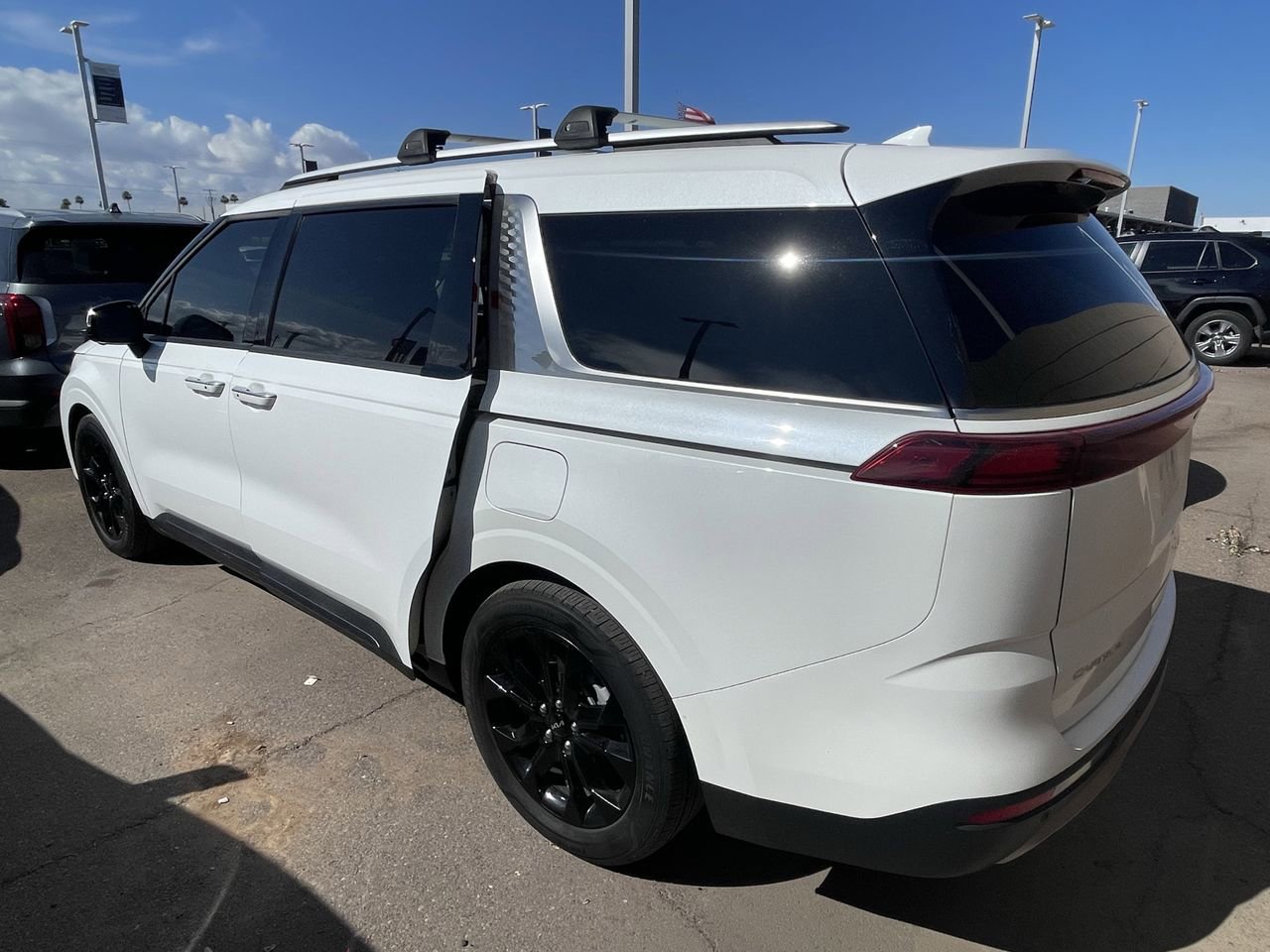 Certified 2024 Kia Carnival SX Prestige image 15