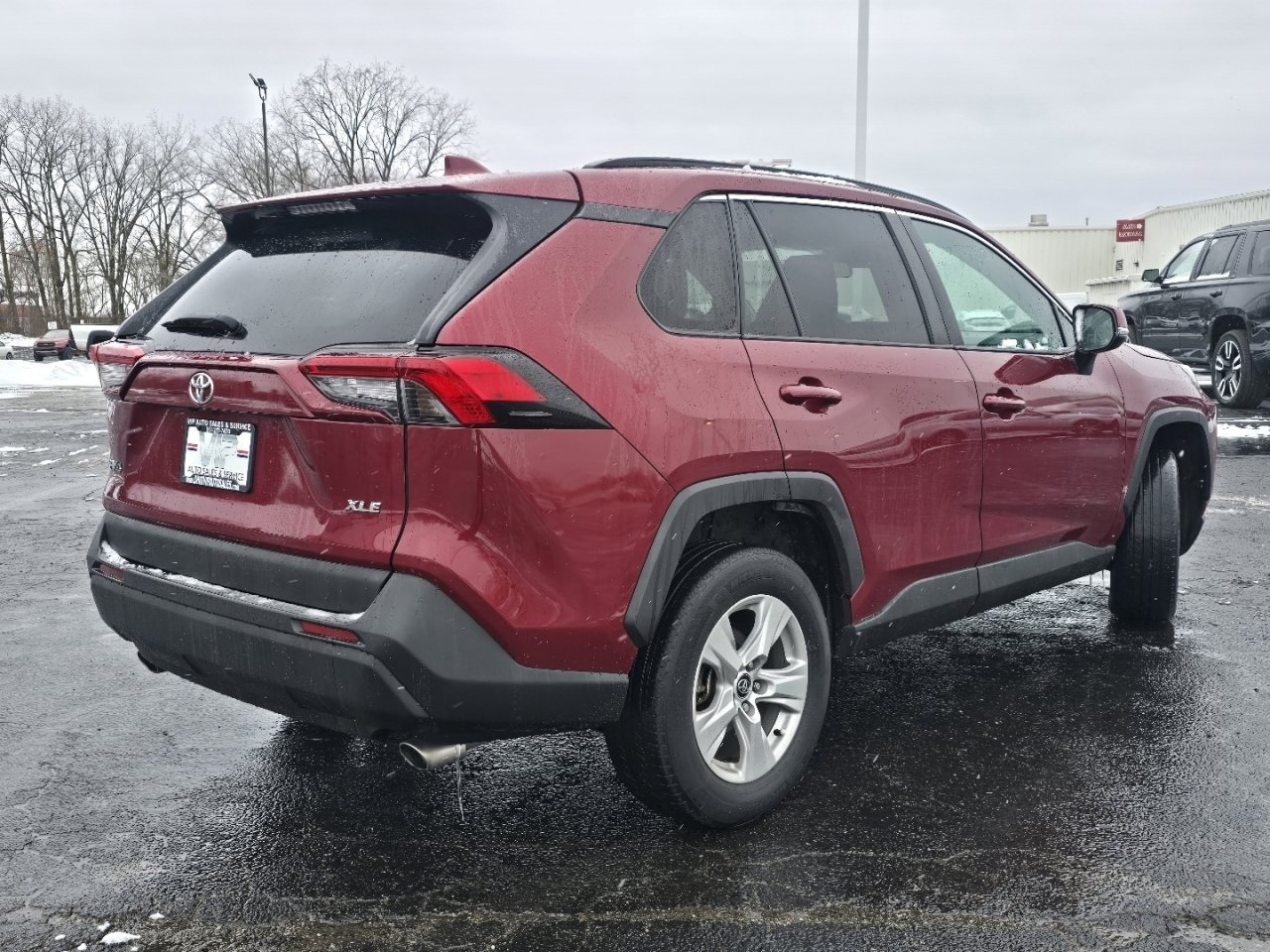 Certified 2020 Toyota RAV4 XLE w/ Convenience Package image 7