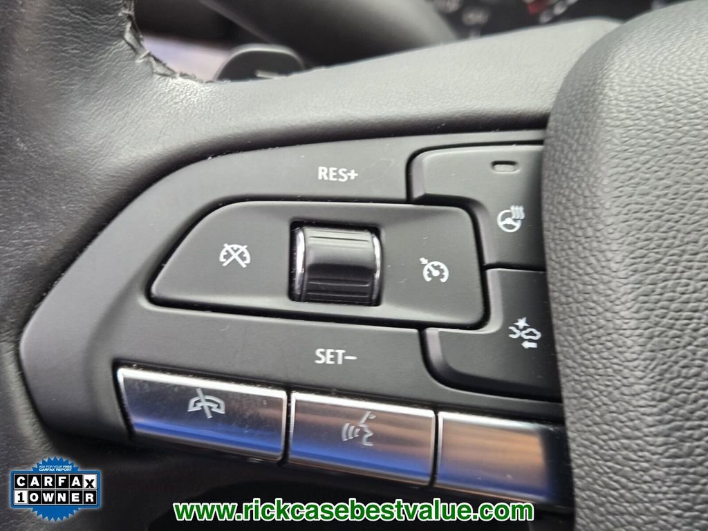 Used 2023 Cadillac XT4 Premium Luxury image 30