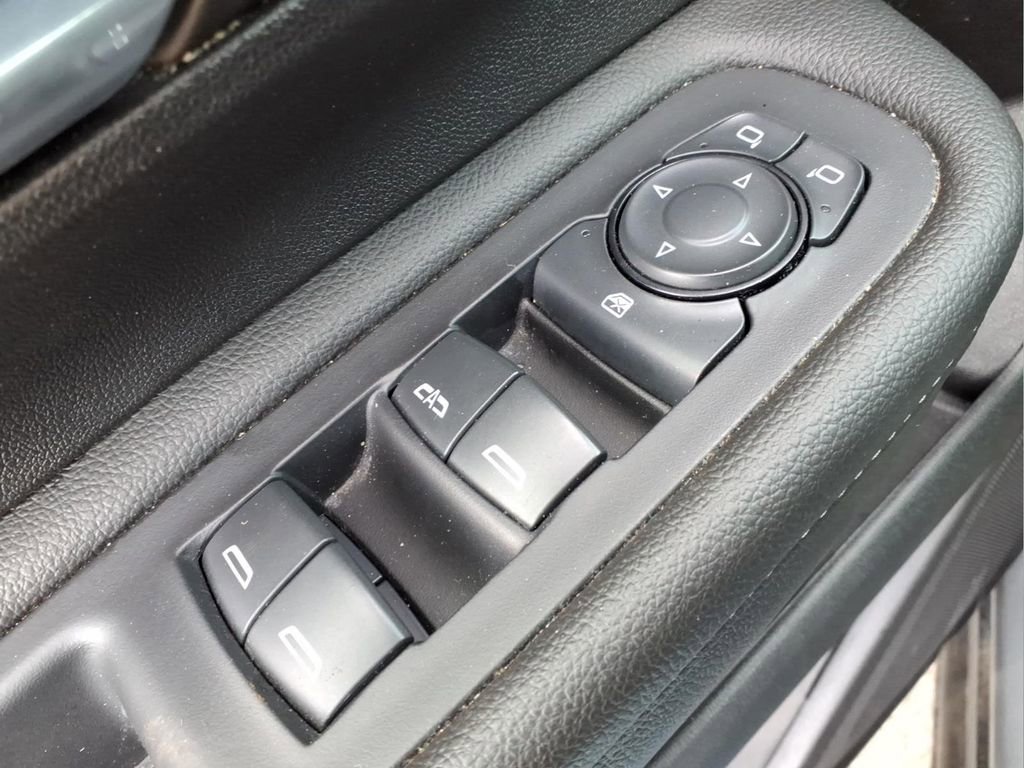 Certified 2024 GMC Terrain SLE AWD/4WD image 17