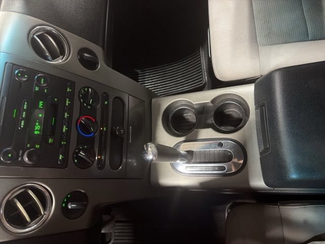 Used 2005 Ford F150 XLT AWD/4WD image 30