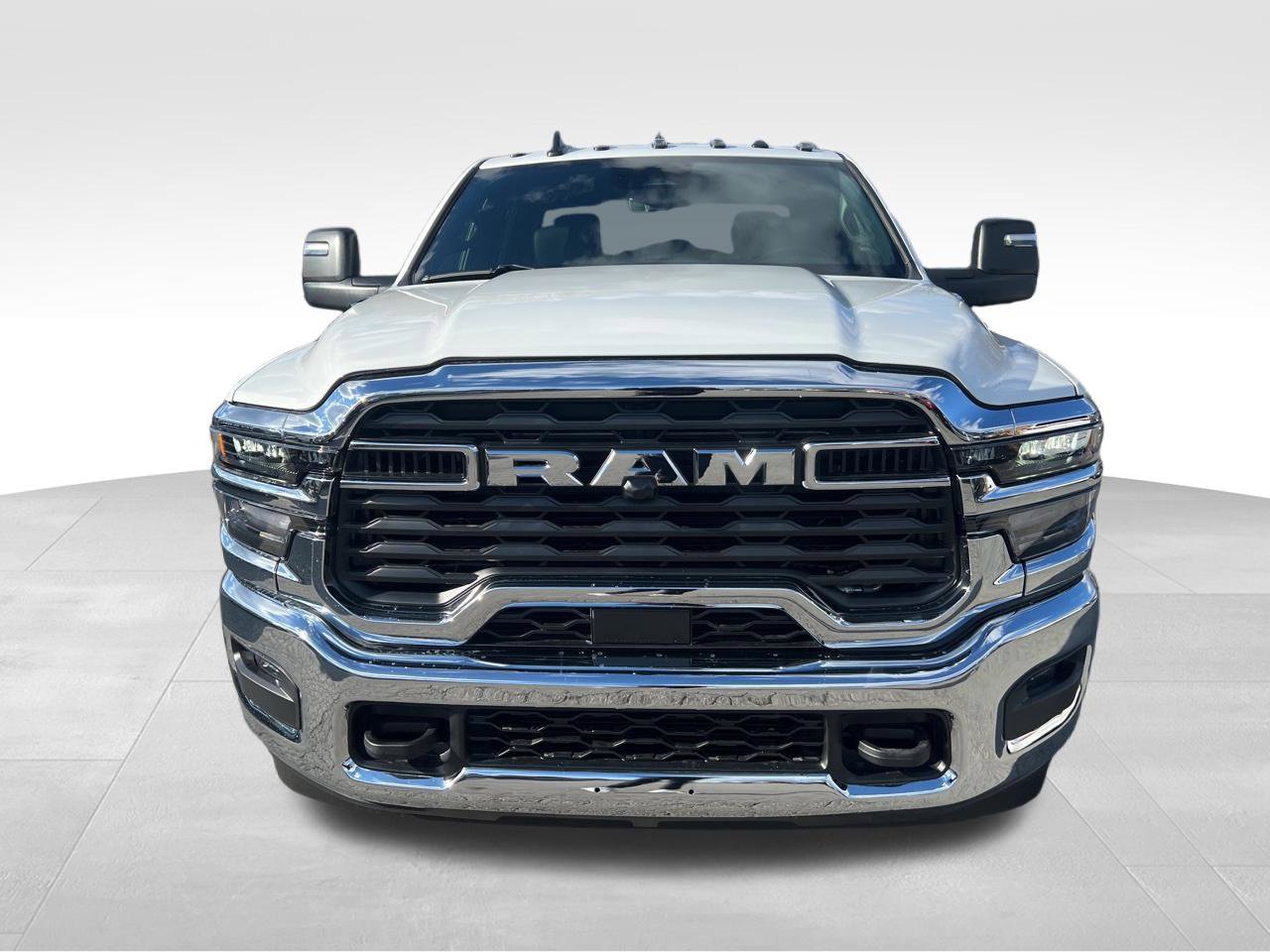 New 2026 RAM 3500 Tradesman w/ Chrome Appearance Group A AWD/4WD image 9