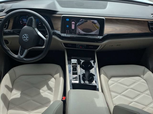 Used 2024 Volkswagen Atlas SE FWD image 15