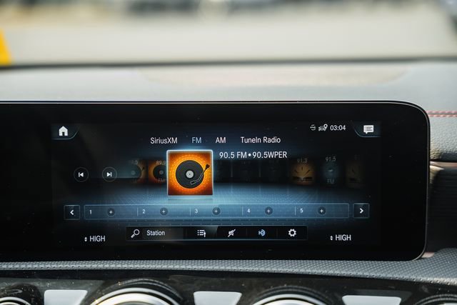 Used 2023 Mercedes-Benz CLA 250 4MATIC image 21