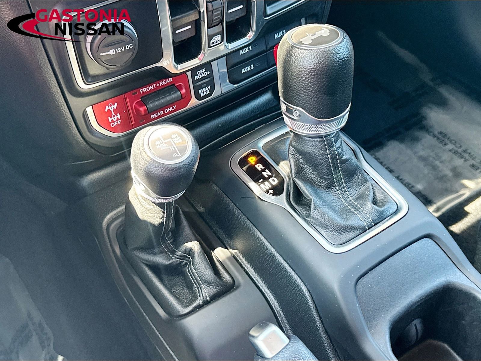 Used 2024 Jeep Wrangler Unlimited Rubicon 4xe AWD/4WD image 21