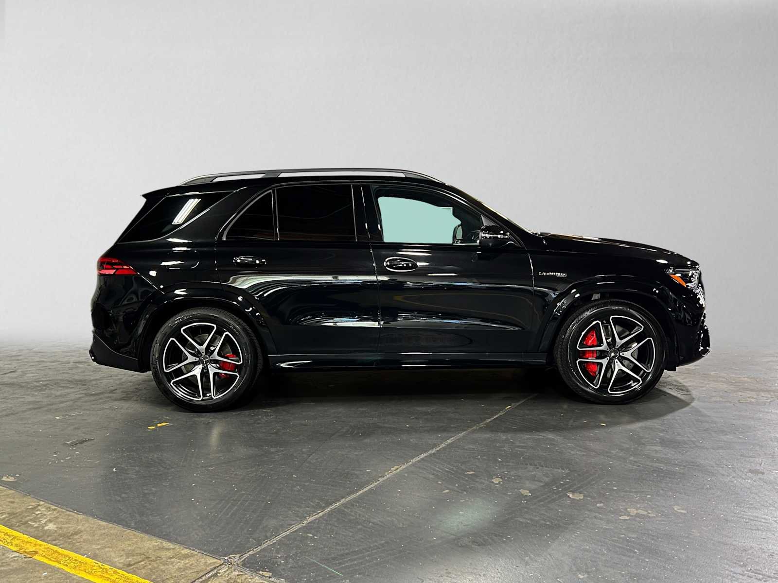 New 2026 Mercedes-Benz GLE 63 AMG S image 2