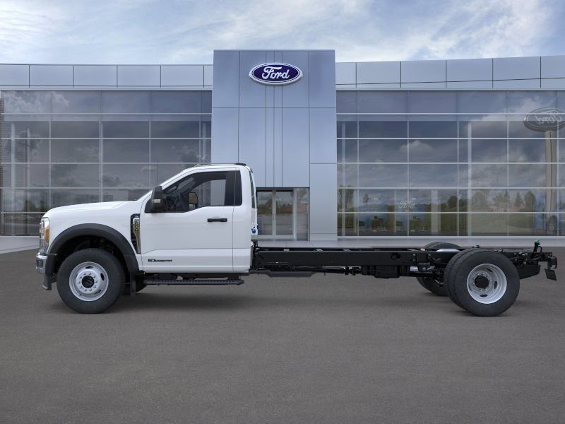 New 2026 Ford F600 4x4 Regular Cab Super Duty image 3