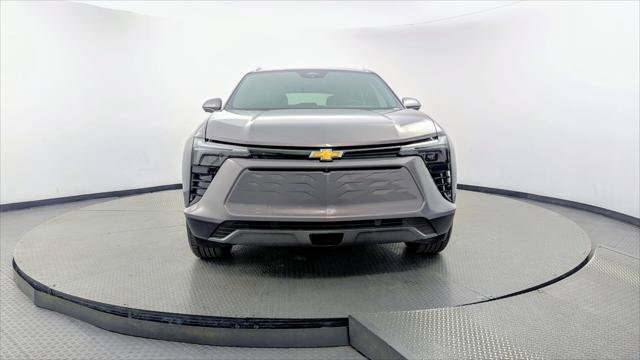 Used 2024 Chevrolet Blazer EV LT AWD/4WD image 12