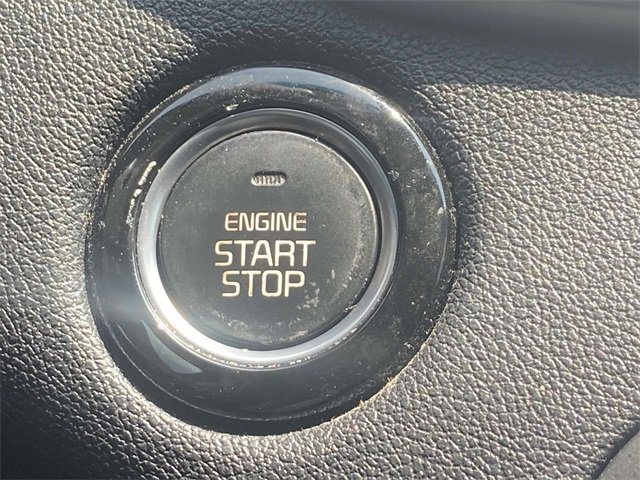 Used 2020 Kia Sorento S image 21