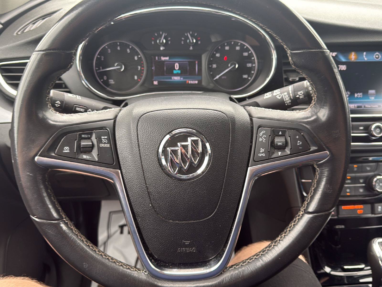 Used 2019 Buick Encore Sport Touring AWD/4WD image 9