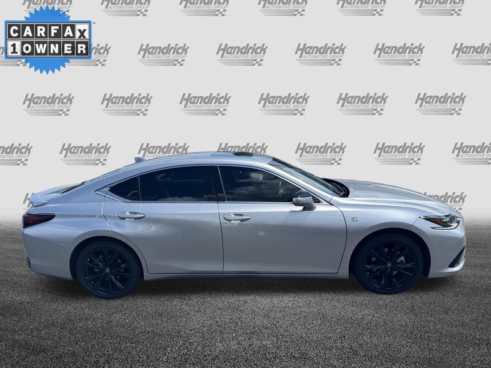Used 2023 Lexus ES 300h F Sport FWD image 11