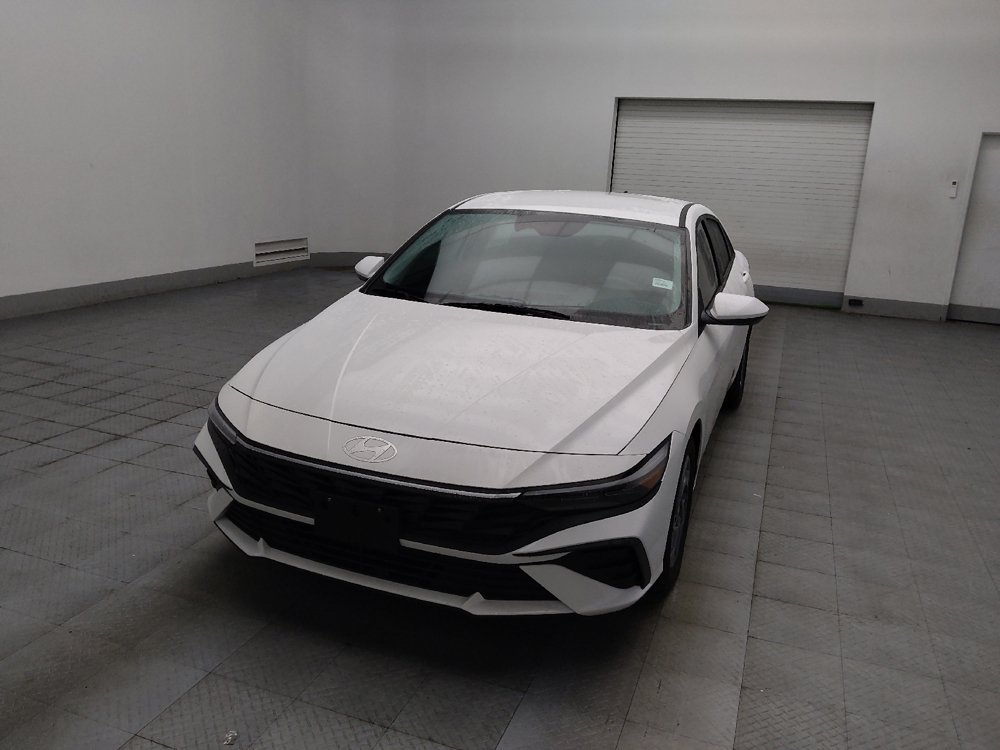 Used 2024 Hyundai Elantra Blue FWD image 15