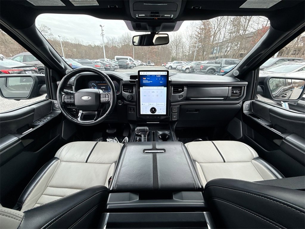 Used 2023 Ford F150 Lightning Platinum image 23