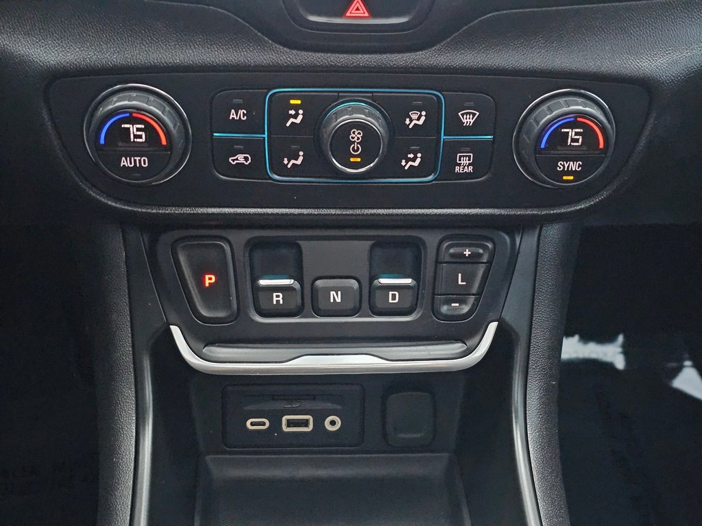 Used 2018 GMC Terrain Denali w/ Advanced Safety Package image 16