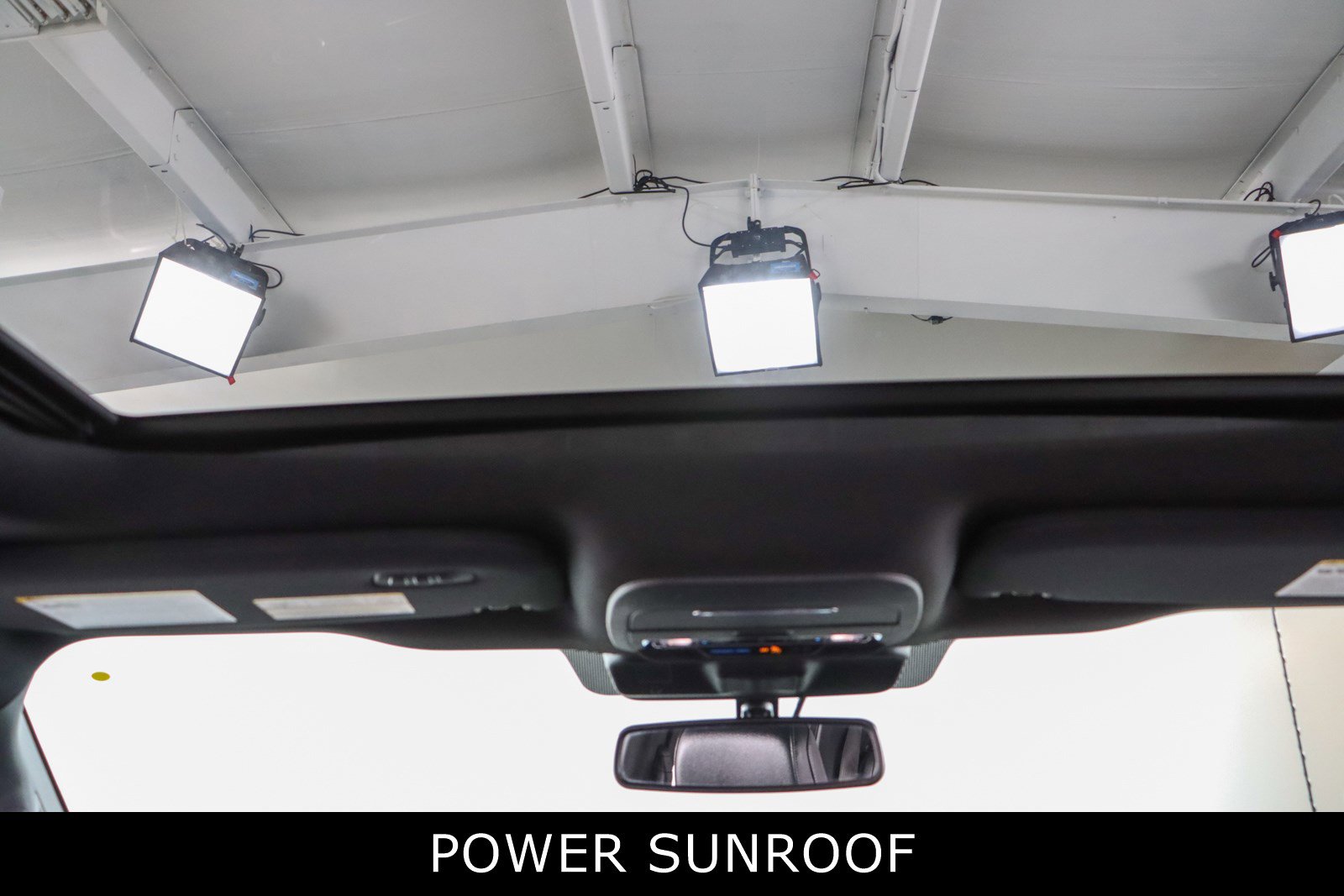 Used 2023 Ford F150 Lariat w/ Equipment Group 502A High image 23