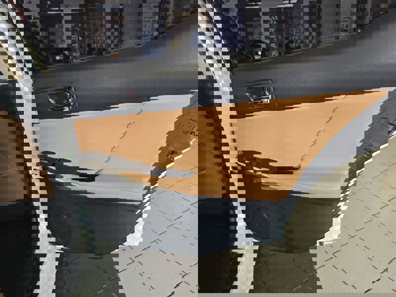 Used 2016 Lexus IS 200t image 15