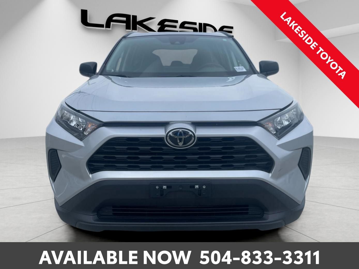 Used 2021 Toyota RAV4 LE image 9
