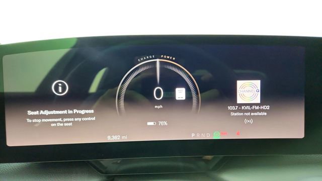 Used 2023 Lucid Air Touring AWD/4WD image 37