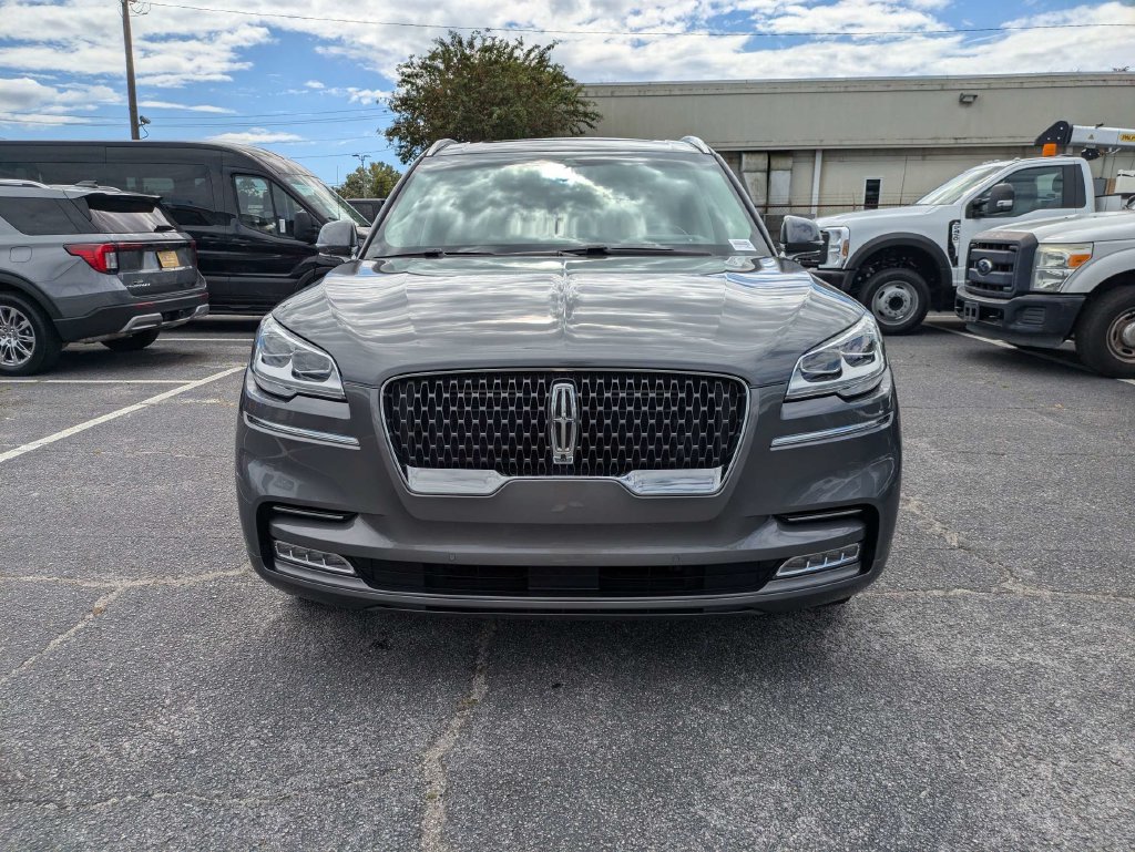 Used 2022 Lincoln Aviator Reserve w/ Equipment Group 201A RWD image 9