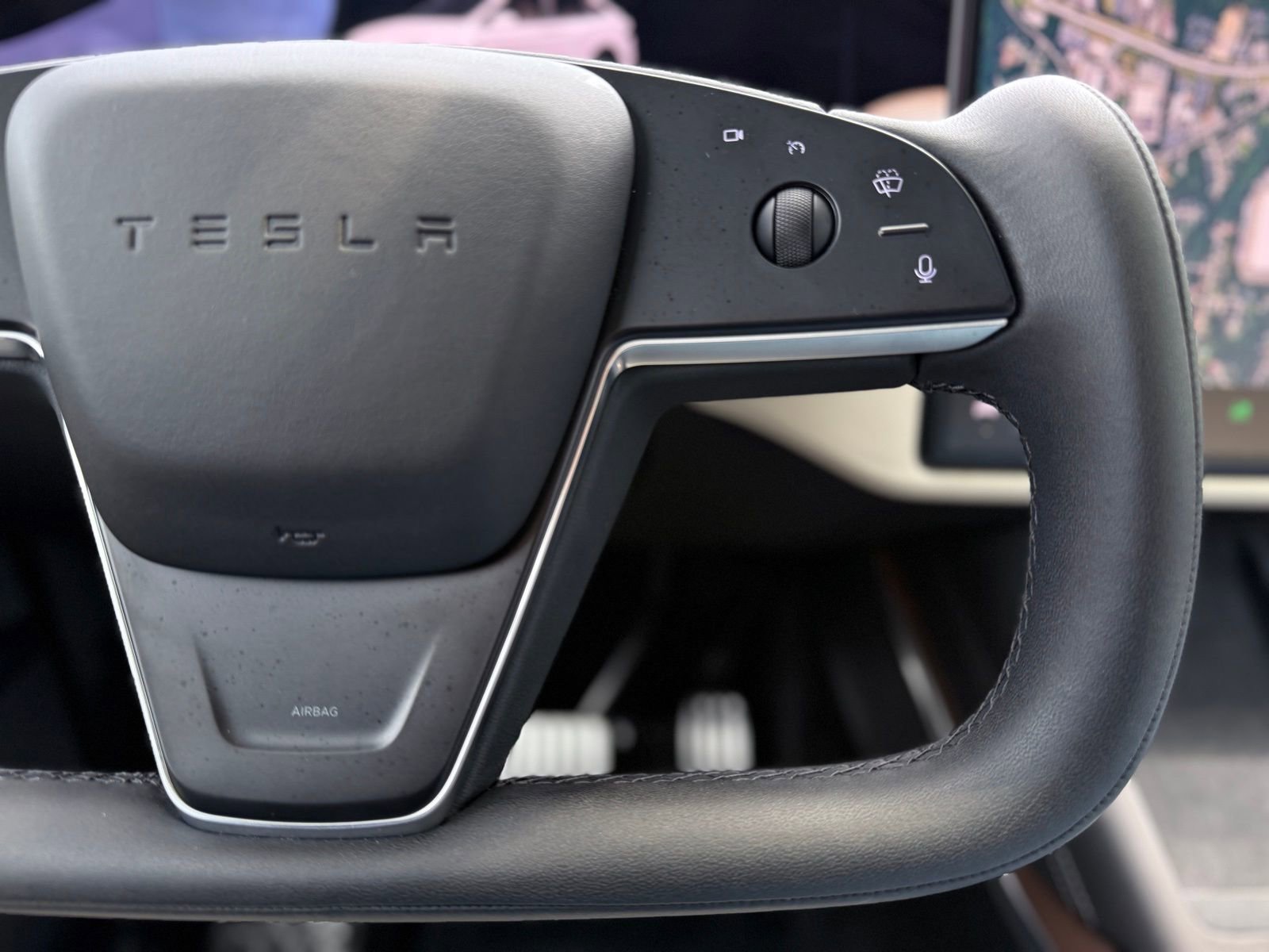 Used 2022 Tesla Model X image 27