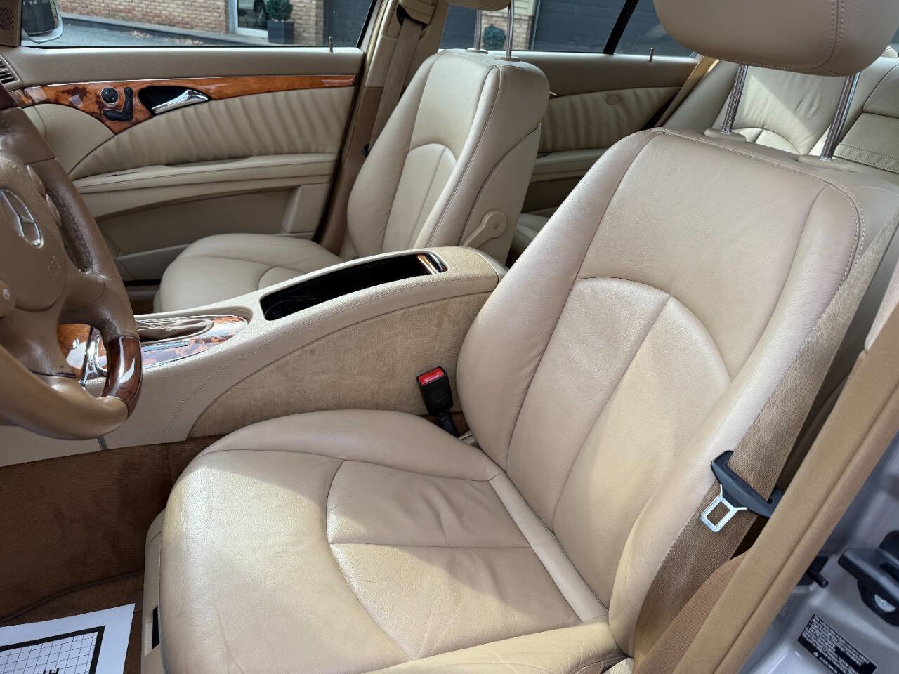 Used 2008 Mercedes-Benz E 320 BlueTEC Sedan image 14