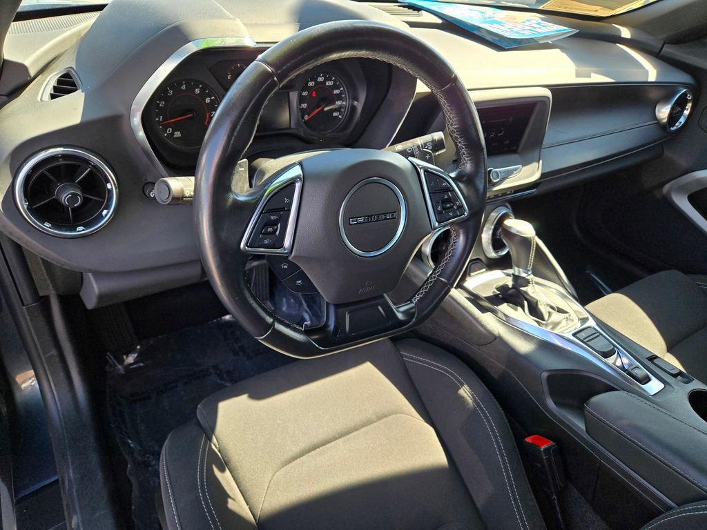 Used 2023 Chevrolet Camaro LT image 10