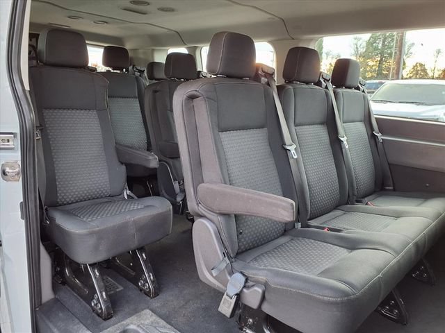 Used 2023 Ford Transit 350 XLT RWD image 11