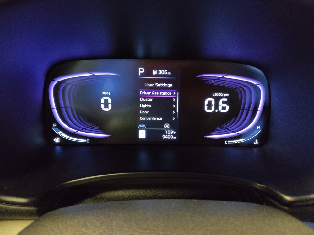 Used 2025 Kia Soul LX w/ LX Technology Package FWD image 23