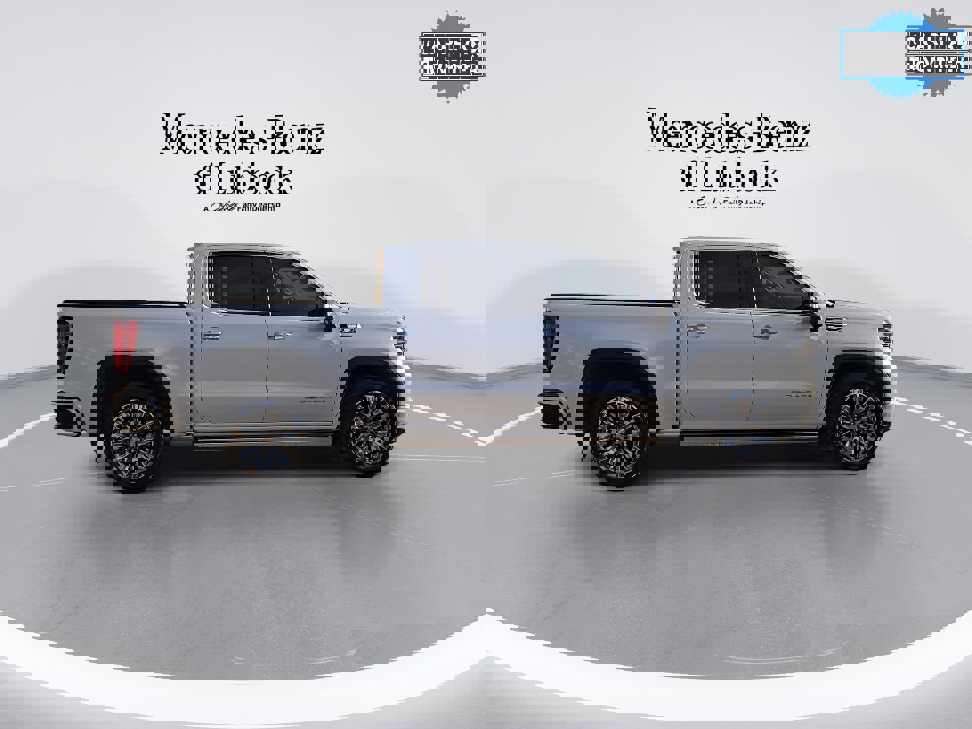 Used 2023 GMC Sierra 1500 Denali w/ Denali Reserve Package image 2