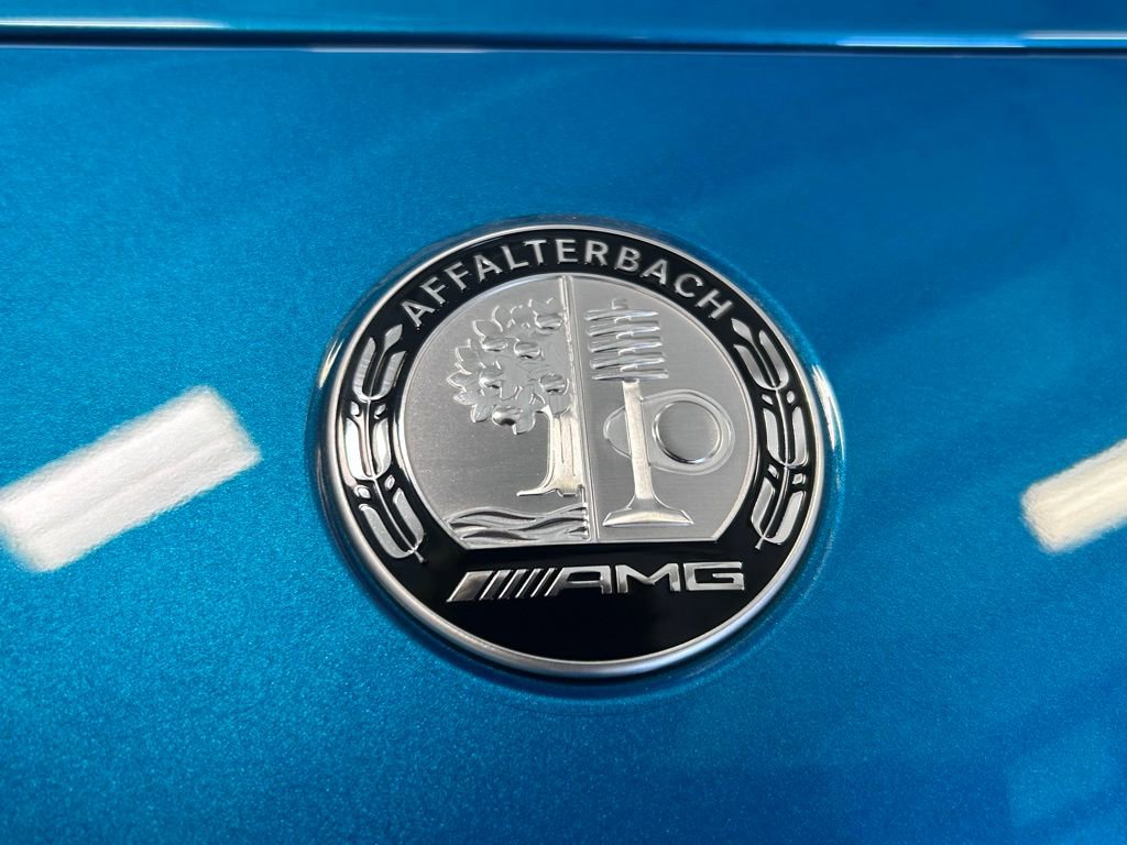Used 2023 Mercedes-Benz SL 63 AMG 4MATIC image 31