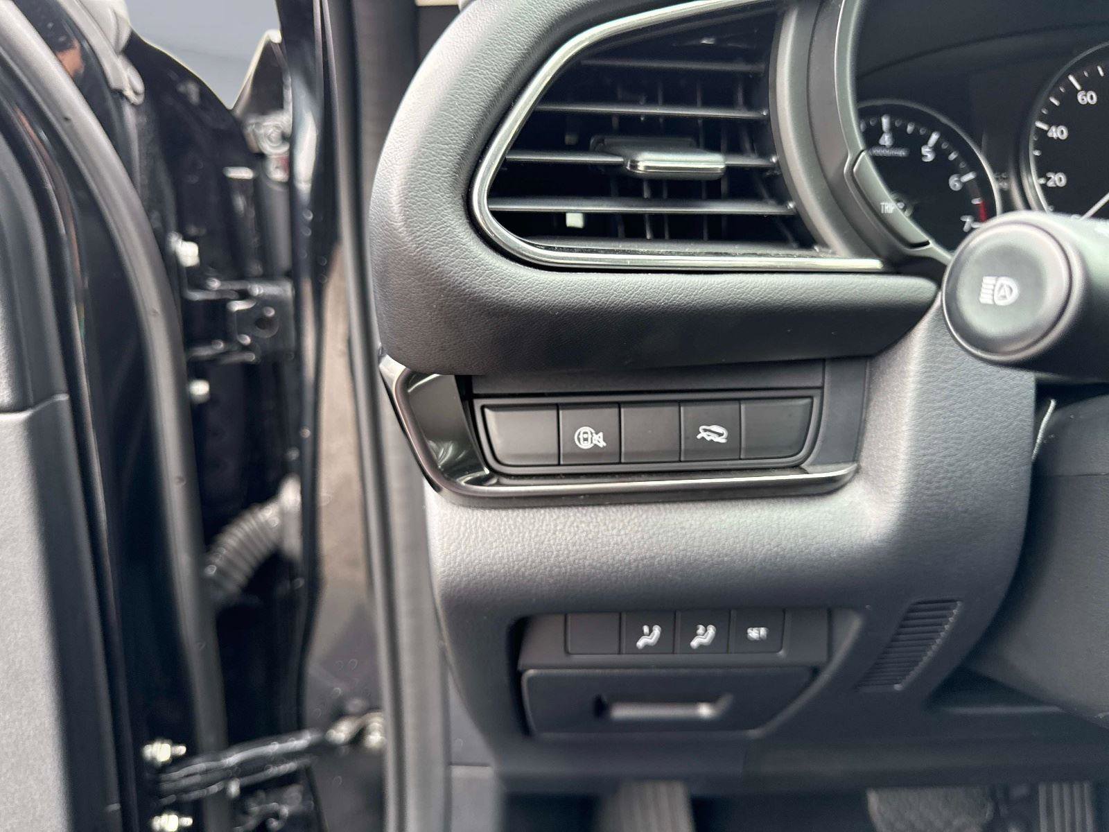 Certified 2025 MAZDA CX-30 AWD 2.5 S w/ Preferred Package image 31