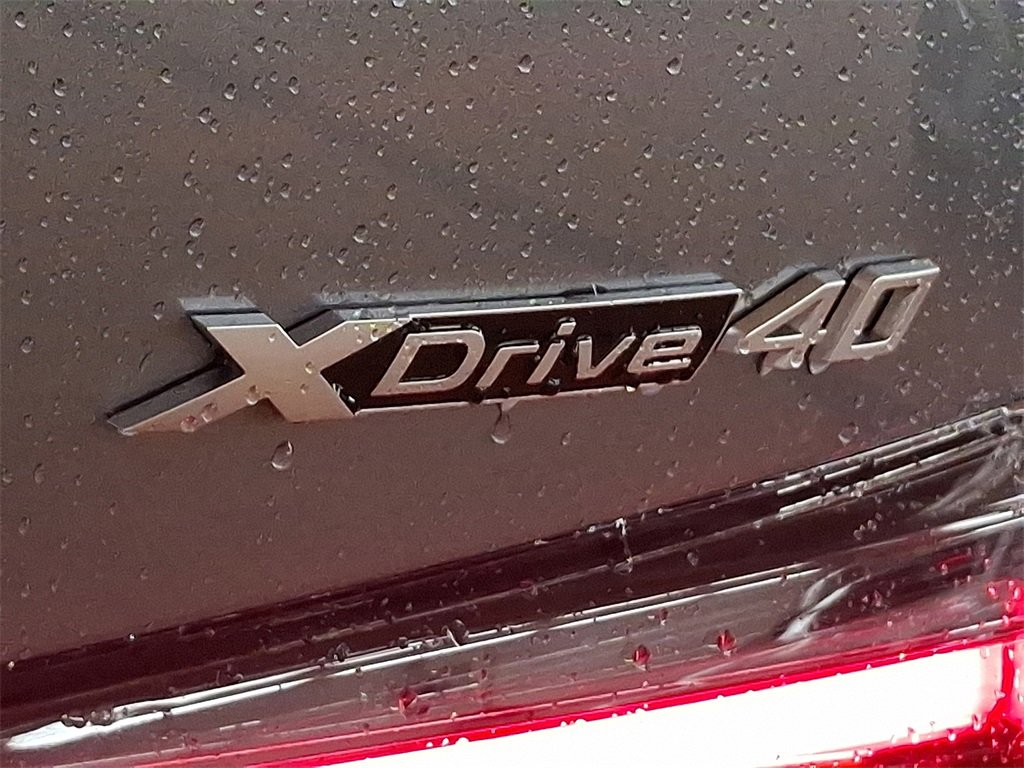 Used 2025 BMW i4 xDrive40i image 29