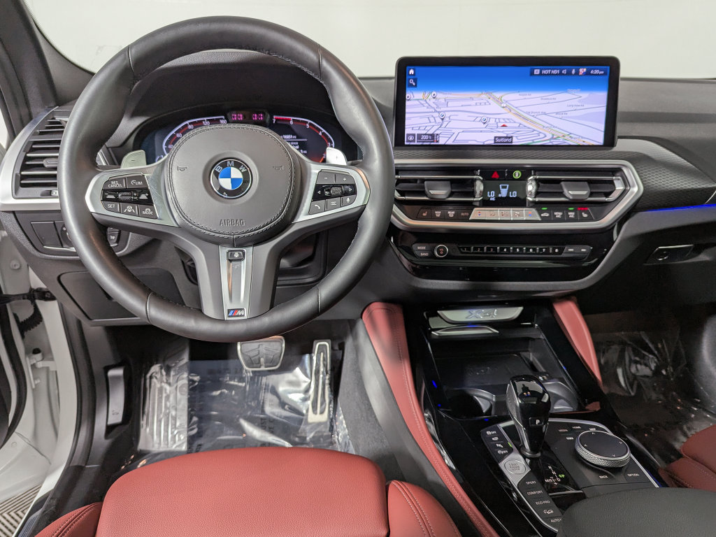 Certified 2024 BMW X4 xDrive30i w/ Premium Package AWD/4WD image 24
