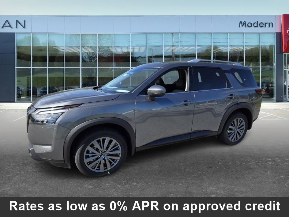 New 2025 Nissan Pathfinder SL