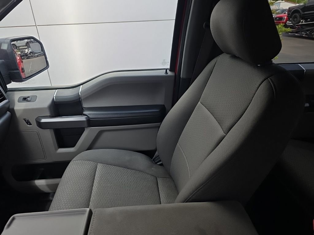 Used 2019 Ford F150 XLT image 25