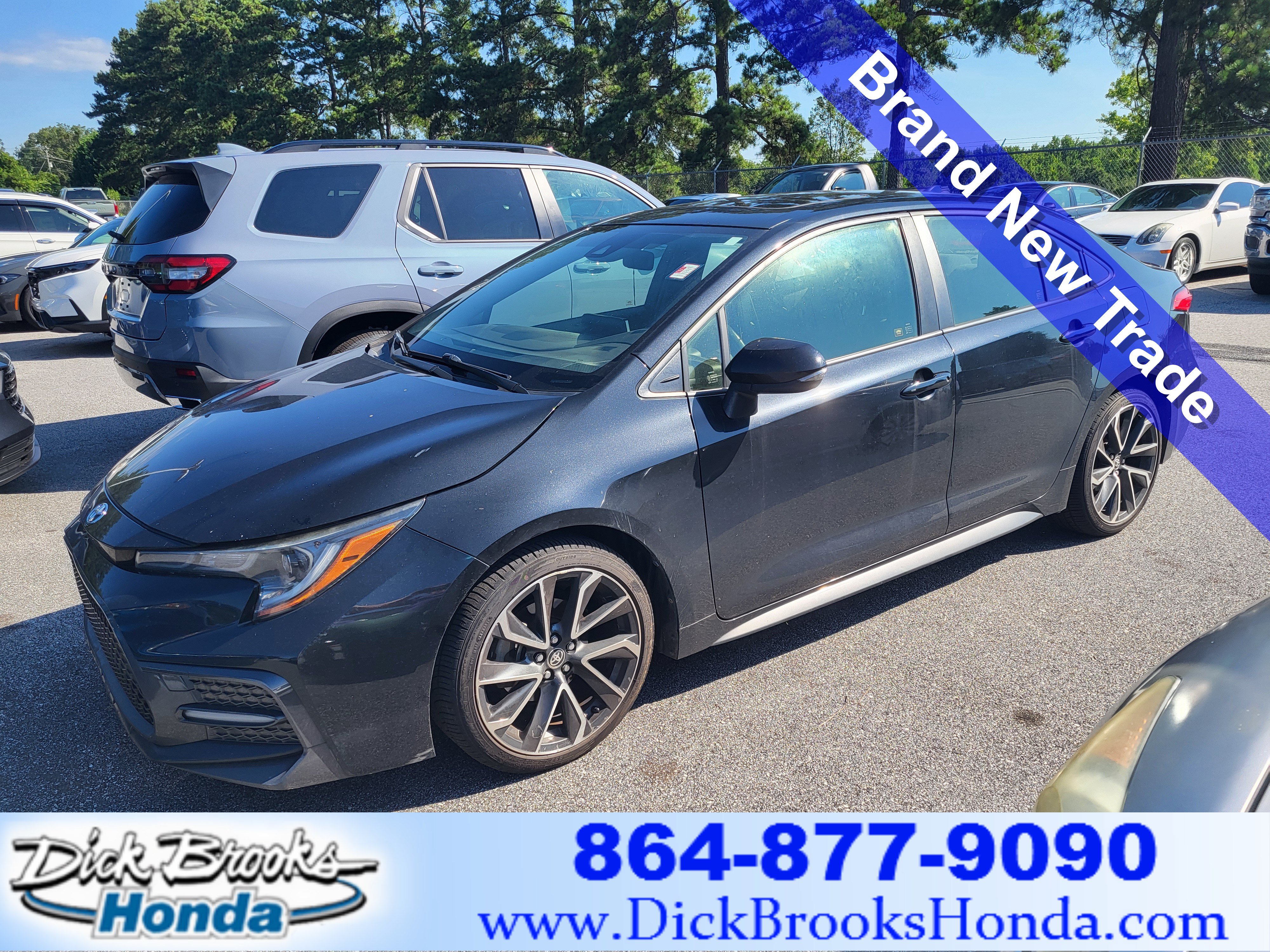 Used 2020 Toyota Corolla SE w/ SE Premium Package FWD image 1