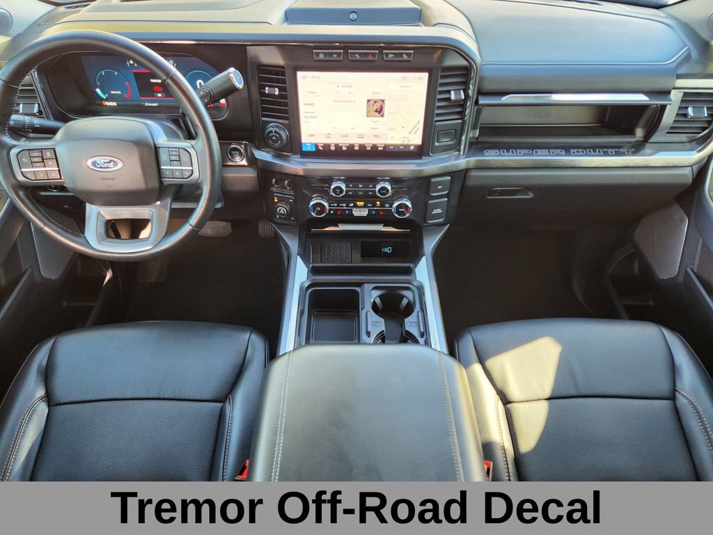 Used 2024 Ford F250 Lariat w/ Lariat Ultimate Package AWD/4WD image 16