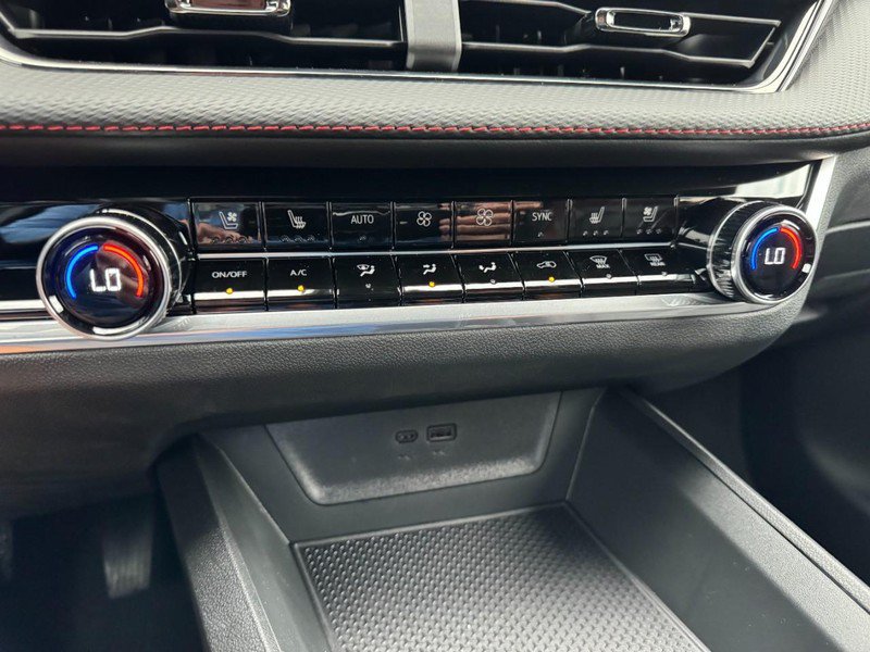 New 2027 Chevrolet Equinox RS w/ Safety and Technology Package FWD image 38
