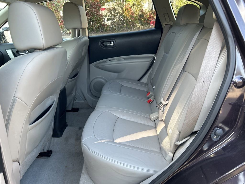 Used 2013 Nissan Rogue SL image 22