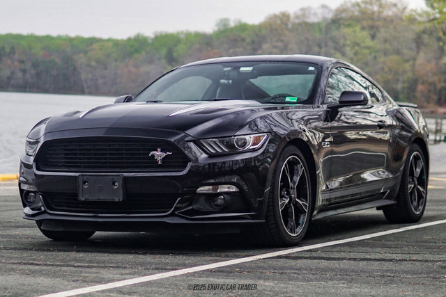 Used 2017 Ford Mustang GT Premium image 14
