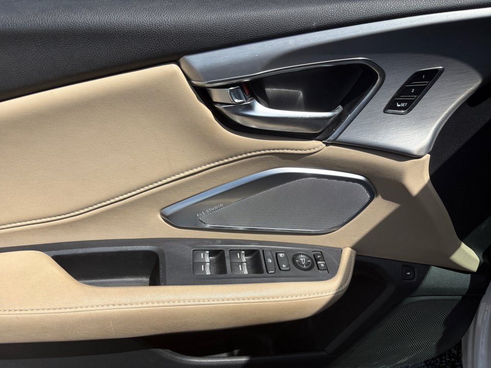 Used 2020 Acura RDX AWD w/ Technology Package image 12