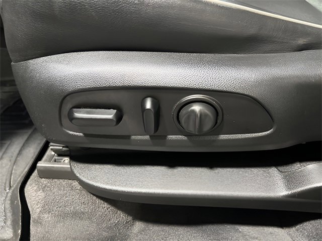 Used 2020 Chevrolet Traverse High Country image 14