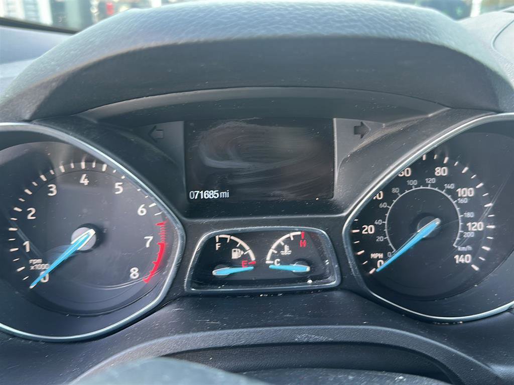 Used 2019 Ford Escape Titanium image 32