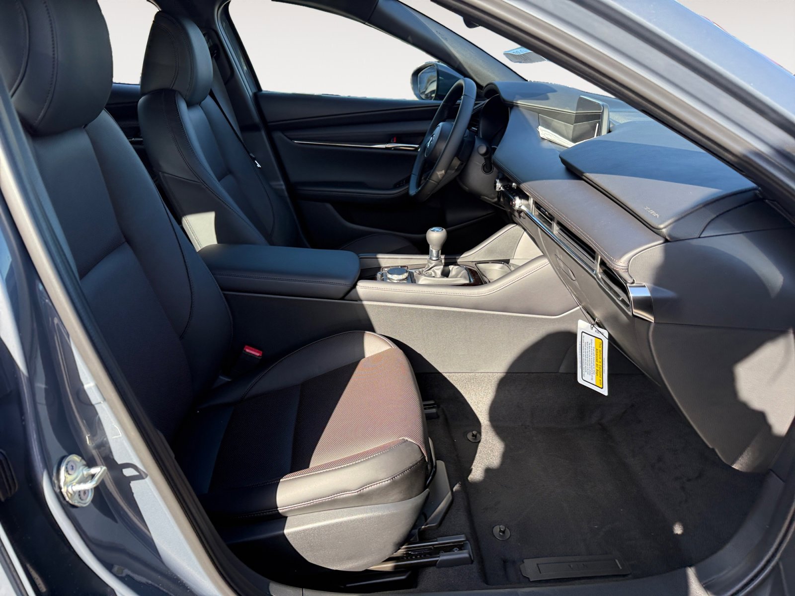 New 2026 MAZDA MAZDA3 2.5 S Hatchback w/ Premium Pkg image 19