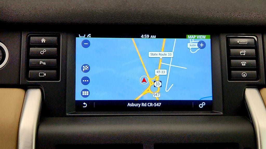 Used 2018 Land Rover Discovery Sport HSE AWD/4WD image 20