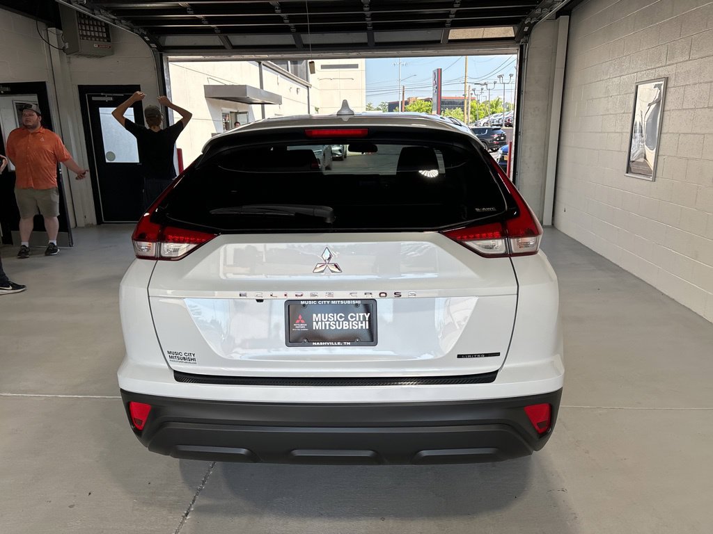 New 2026 Mitsubishi Eclipse Cross LE AWD/4WD image 5