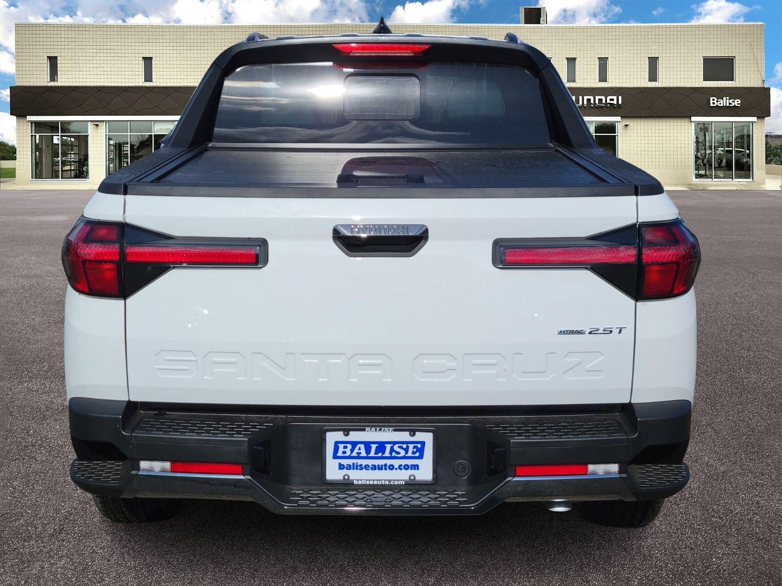 New 2025 Hyundai Santa Cruz Limited image 4